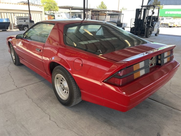 1989-chevrolet-camaro-rs-coupe-image-5