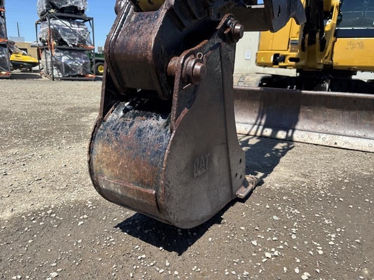 2019-caterpillar-305e2-hydraulic-excavator-image-12