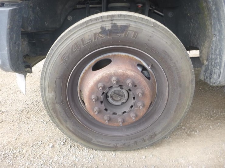 2012-ford-f550-image-17