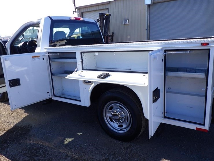 2018-ford-f250-image-8