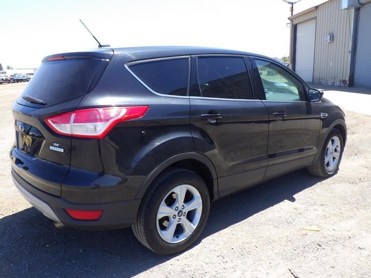 2014-ford-escape-image-3