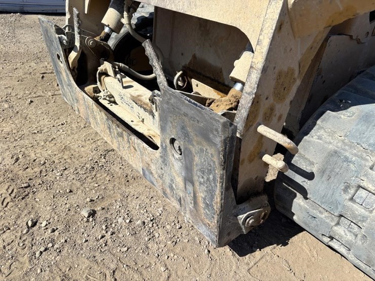 caterpillar-279d3-image-9