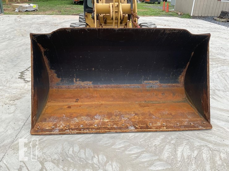 2021-caterpillar-903d-image-9
