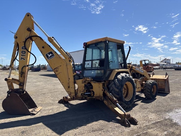 1995-deere-710d-image-3