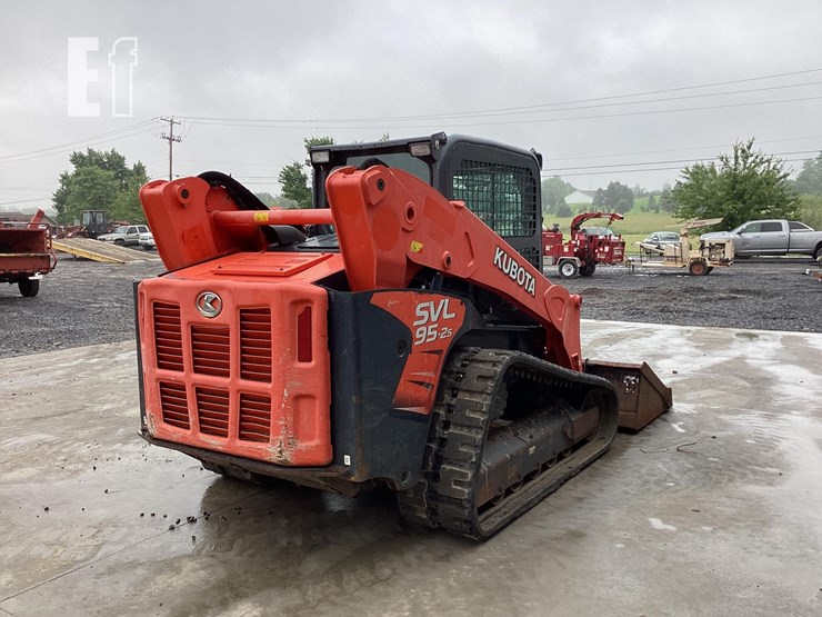 2019-kubota-svl95-2s-image-5