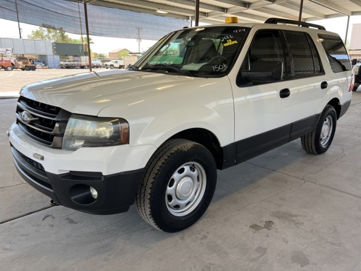 2016-ford-expedition-image-4
