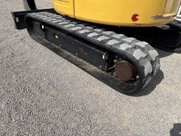 2019-caterpillar-305e2-cr-image-11