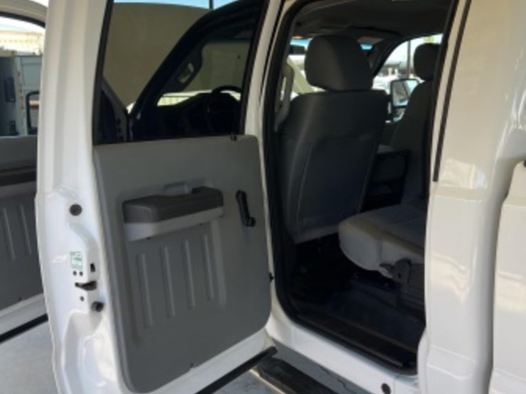 2015-ford-f250-image-25