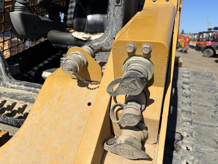 caterpillar-279d3-image-11