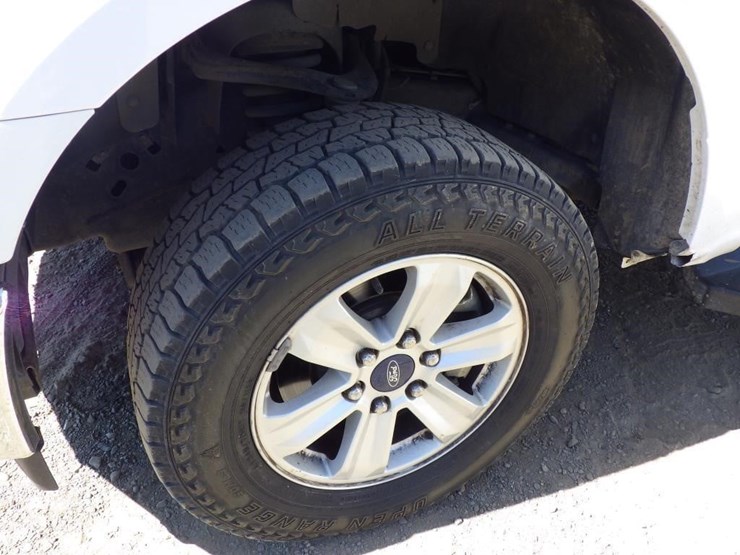2017-ford-f150-image-13