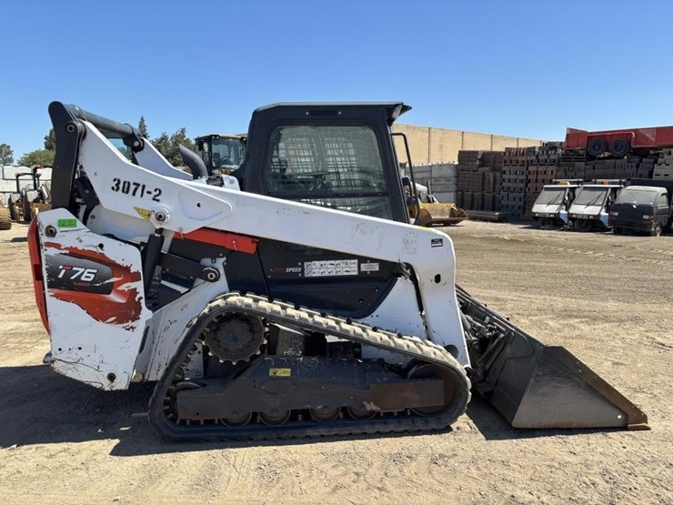 2021-bobcat-t76-image-7