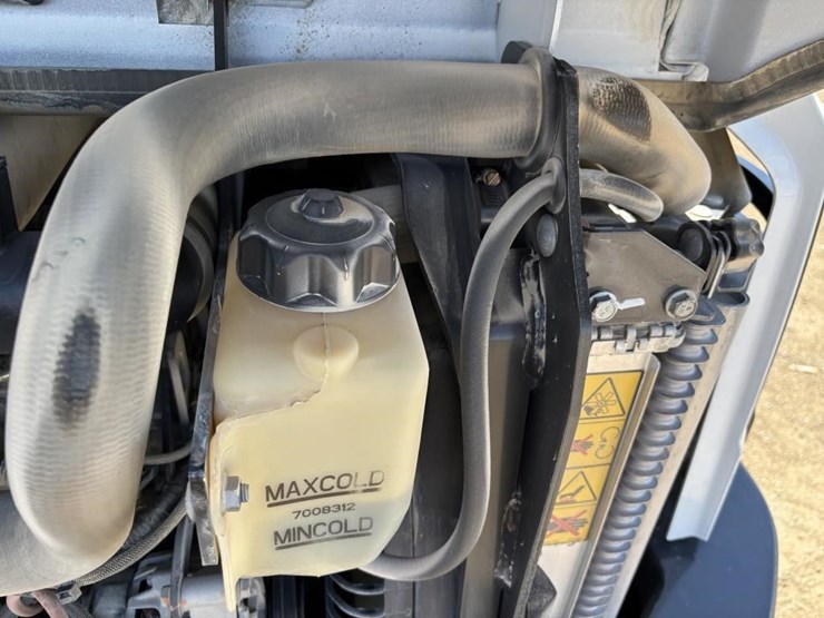 2020-bobcat-e55-image-58