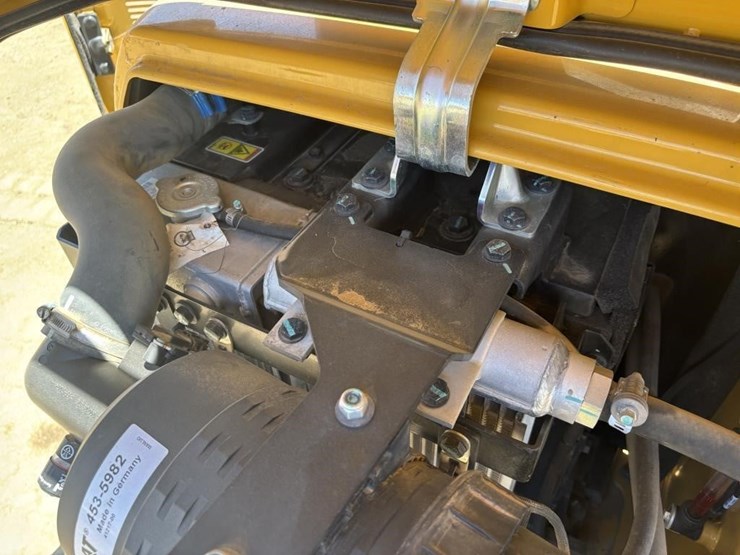 2019-caterpillar-305e2-hydraulic-excavator-image-49