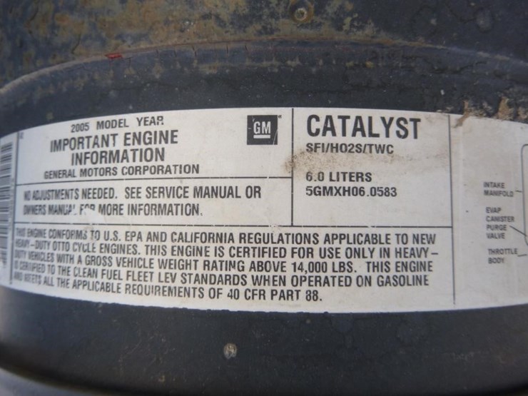 2005-isuzu-npr-image-16