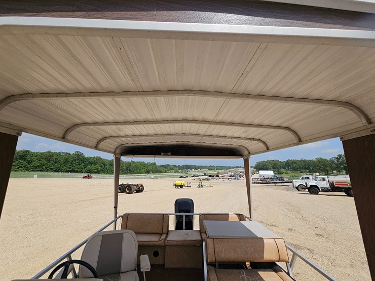 #18987-•-28ft-pontoon-boat-image-42