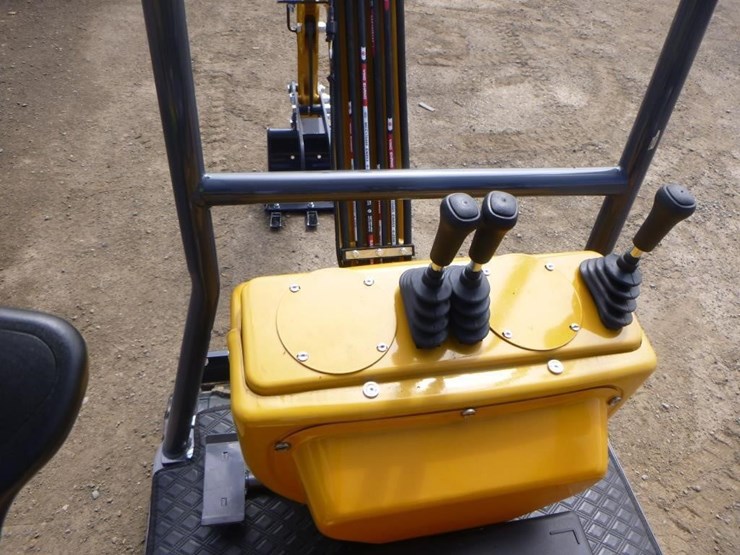 2025-cfg-mx12rx-hydraulic-excavator-image-23