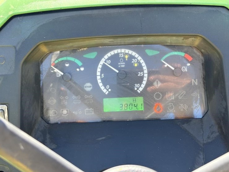 2018-john-deere-5075e-image-22