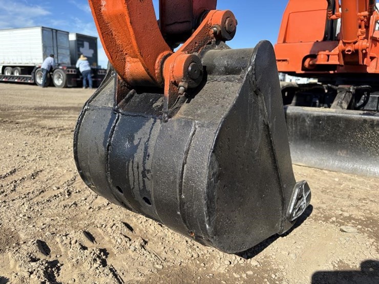 airman-hm20-hydraulic-excavator-image-12