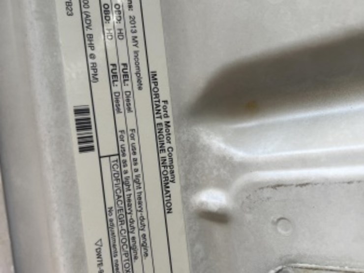 2013-ford-f550-image-12