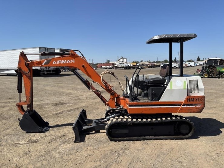 airman-hm305-hydraulic-excavator-image-5