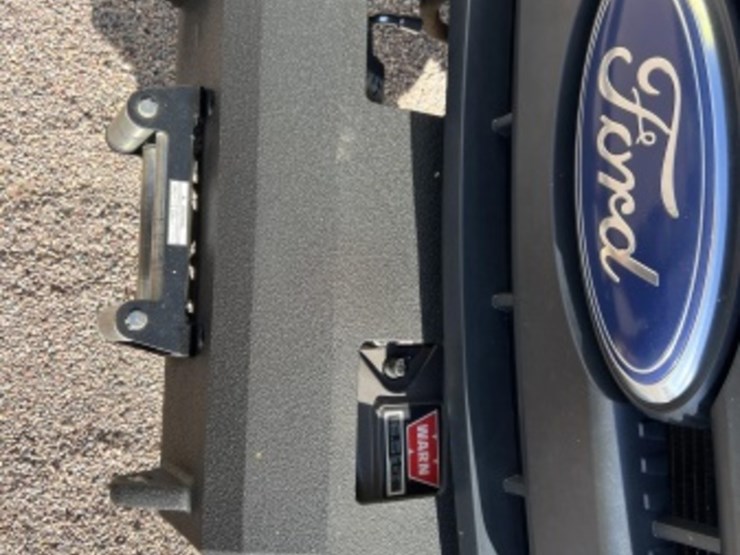 2016-ford-f550-image-31