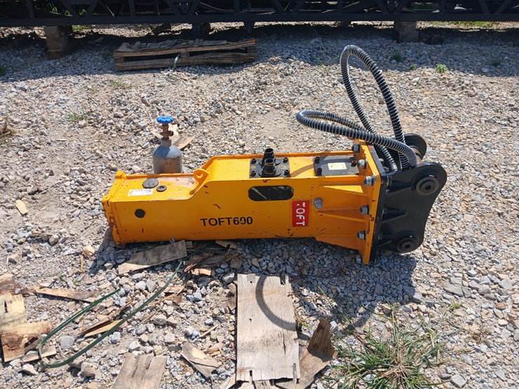 #20199-•-toft-hydraulic-breaker-excavator-attachment-(305)-image-1