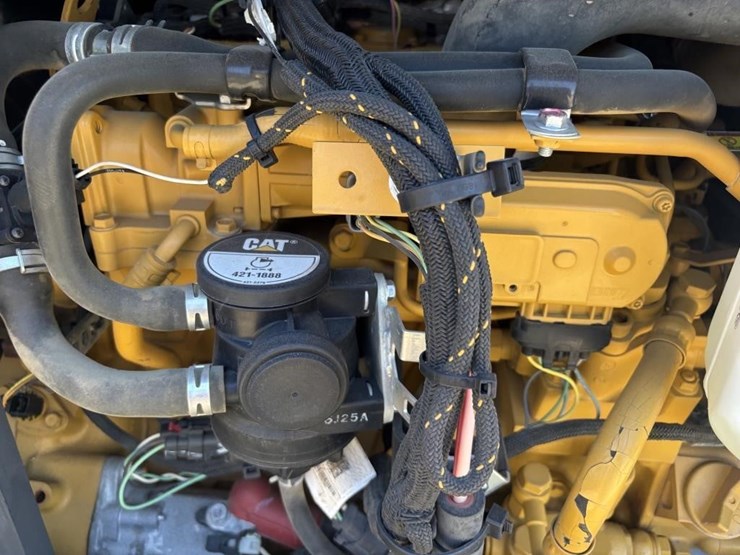 2019-caterpillar-305e2-hydraulic-excavator-image-54