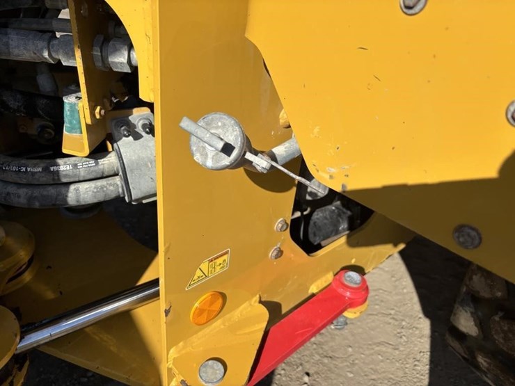2019-caterpillar-930m-image-28