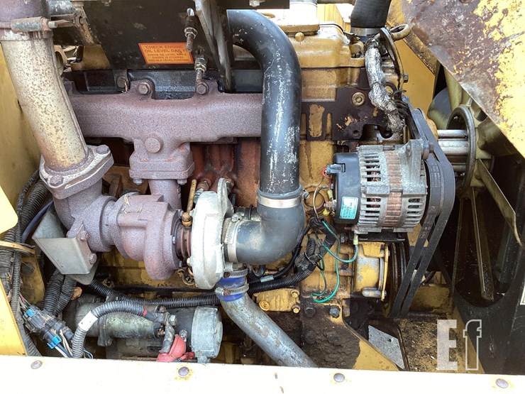 2010-rayco-rc16.5-image-11