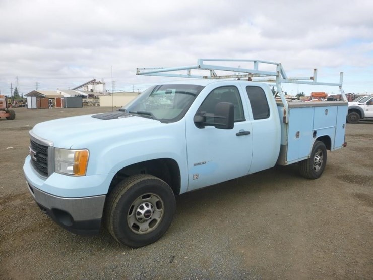2013-gmc-2500-image-1