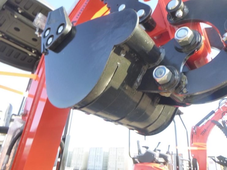 2025-tpm-16-hydraulic-excavator-image-10