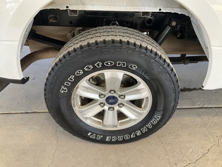 2016-ford-f150-image-8