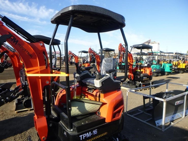 2025-tpm-16-hydraulic-excavator-image-19