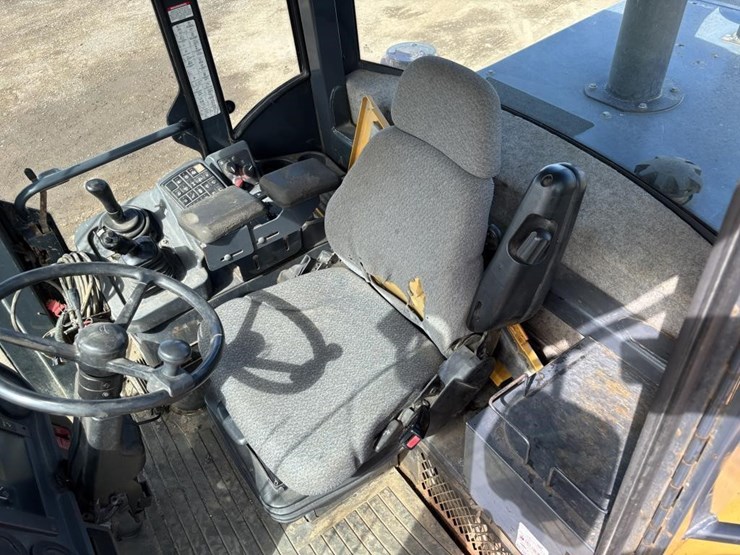 deere-624j-image-27
