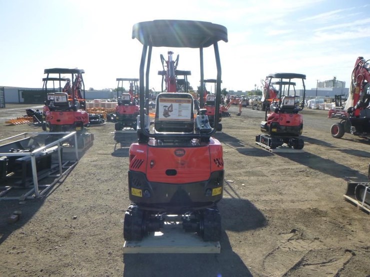 2025-tpm-16-hydraulic-excavator-image-8