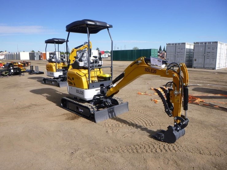 2025-sdlanch-sdle20-hydraulic-excavator-image-2