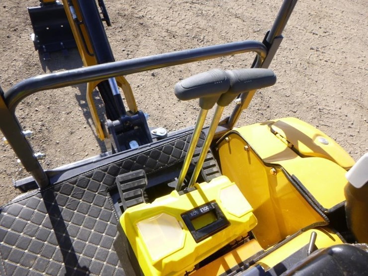 2025-sdlanch-sdle20-hydraulic-excavator-image-25