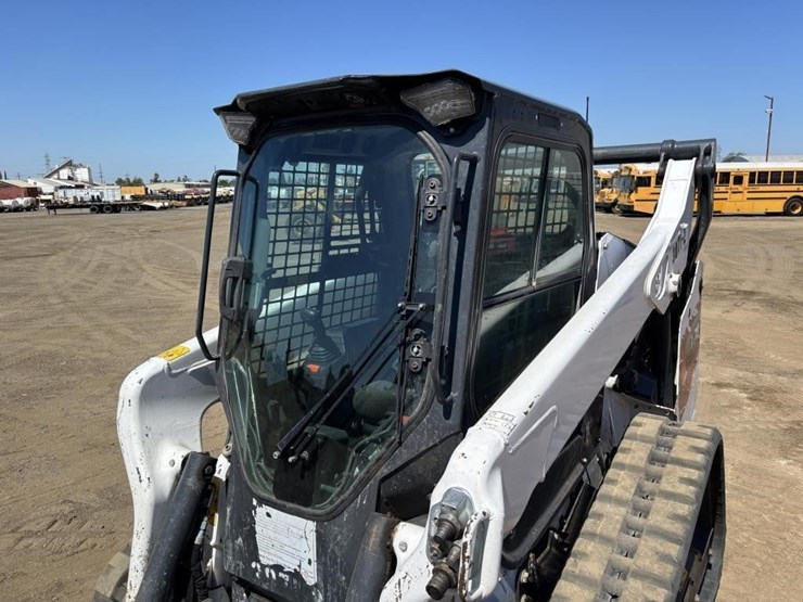 2021-bobcat-t76-image-18
