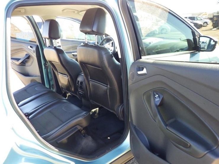 2013-ford-escape-image-8