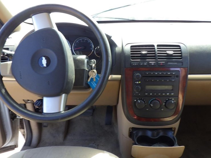 2008-chevrolet-uplander-image-10