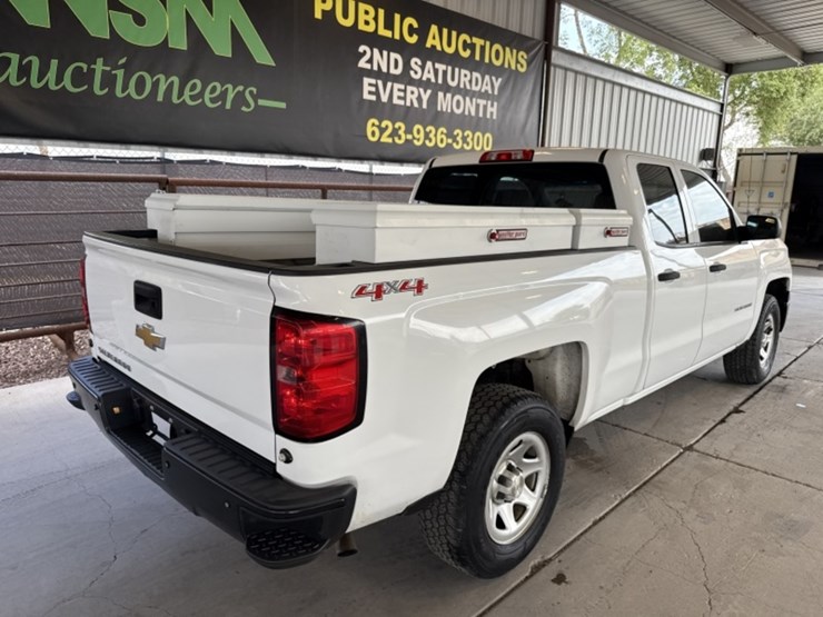 2015-chevrolet-silverado-1500-image-8