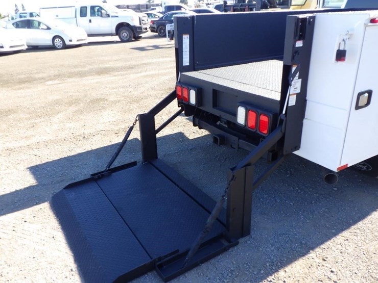 2018-ford-f250-image-10