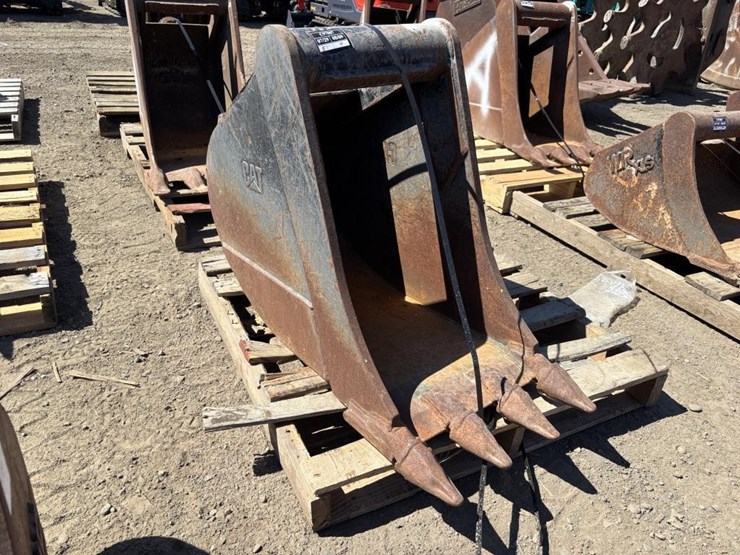 caterpillar-18-image-2