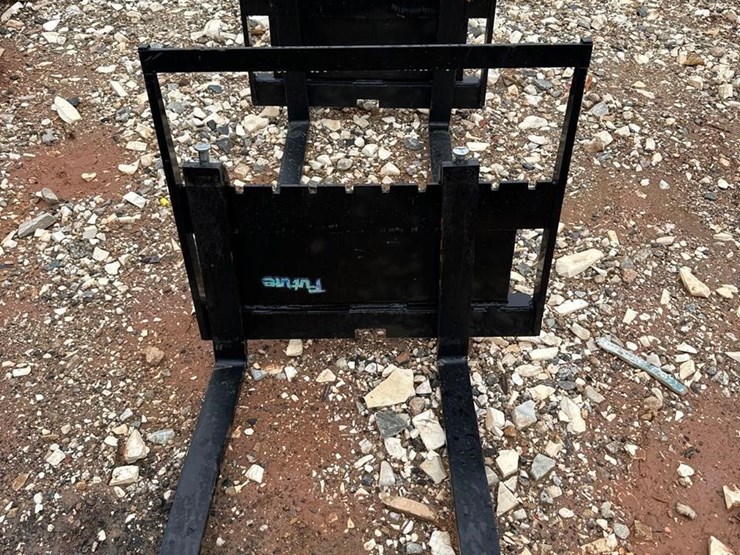 future-mini-skid-steer-fork-attachment-image-1