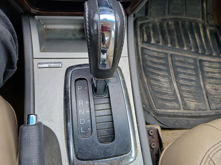 #20656-•-2012-ford-fusion-passenger-car-image-37