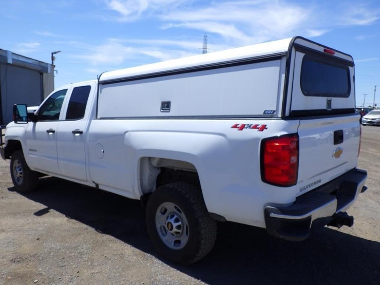 2019-chevrolet-2500hd-image-4