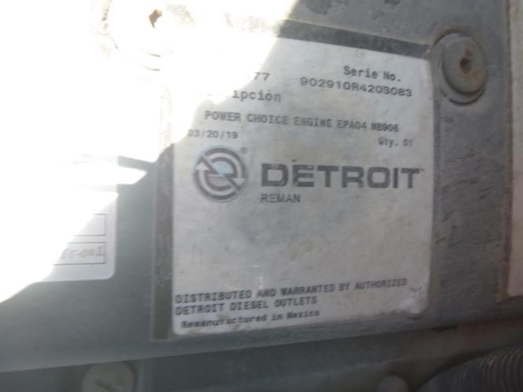 2006-freightliner-fs65-image-15