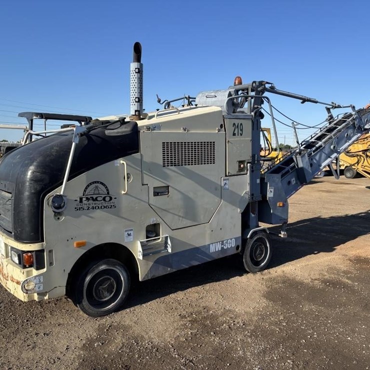 2007 VOLVO MW500