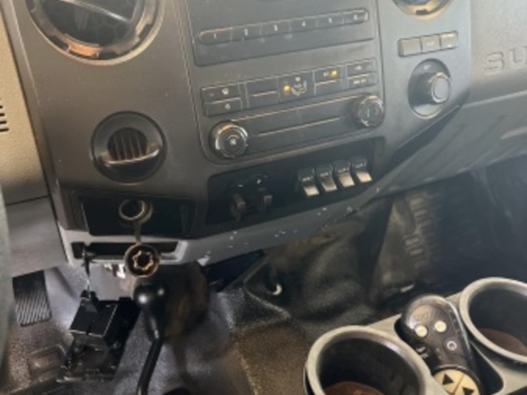 2013-ford-f550-image-20