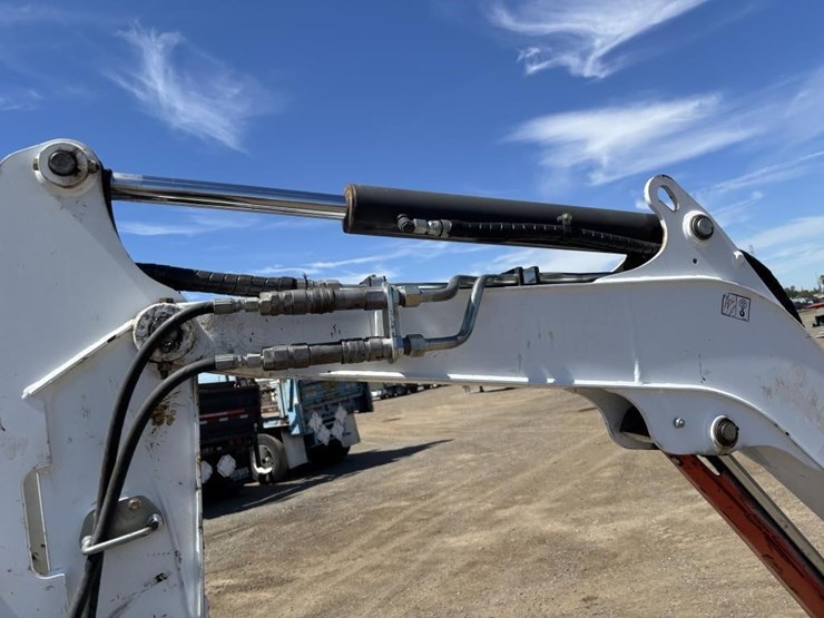 2019-bobcat-e26-image-17